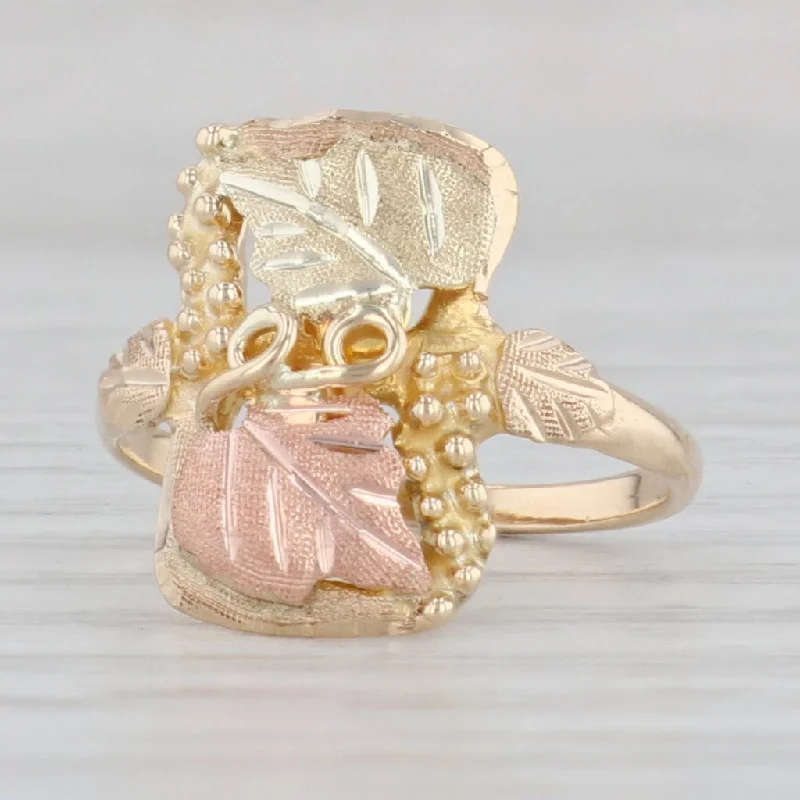 vintage-inspired engagement rings for women-Tri-Toned Leaf Ring 10k Yellow Rose Green Gold Size 4 Floral