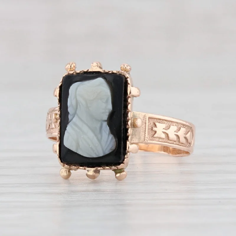 three-stone diamond engagement rings for women-Victorian Black White Molded Glass Cameo Ring 12k Yellow Gold Size 5.5 Signet