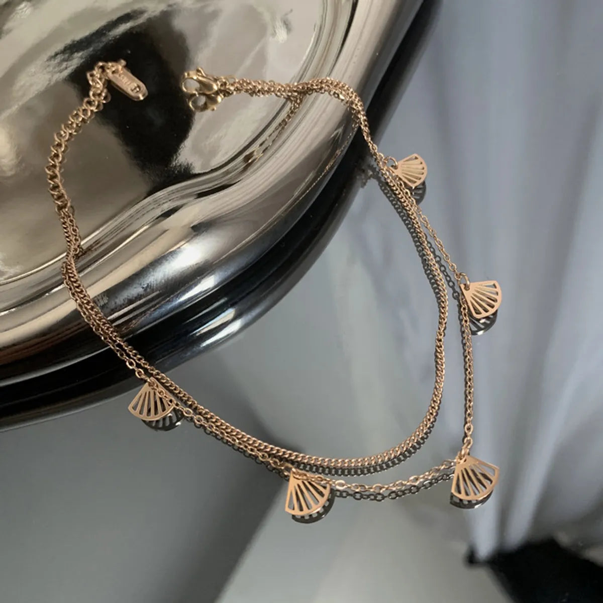 Fan-Shaped Anklet Rose Gold