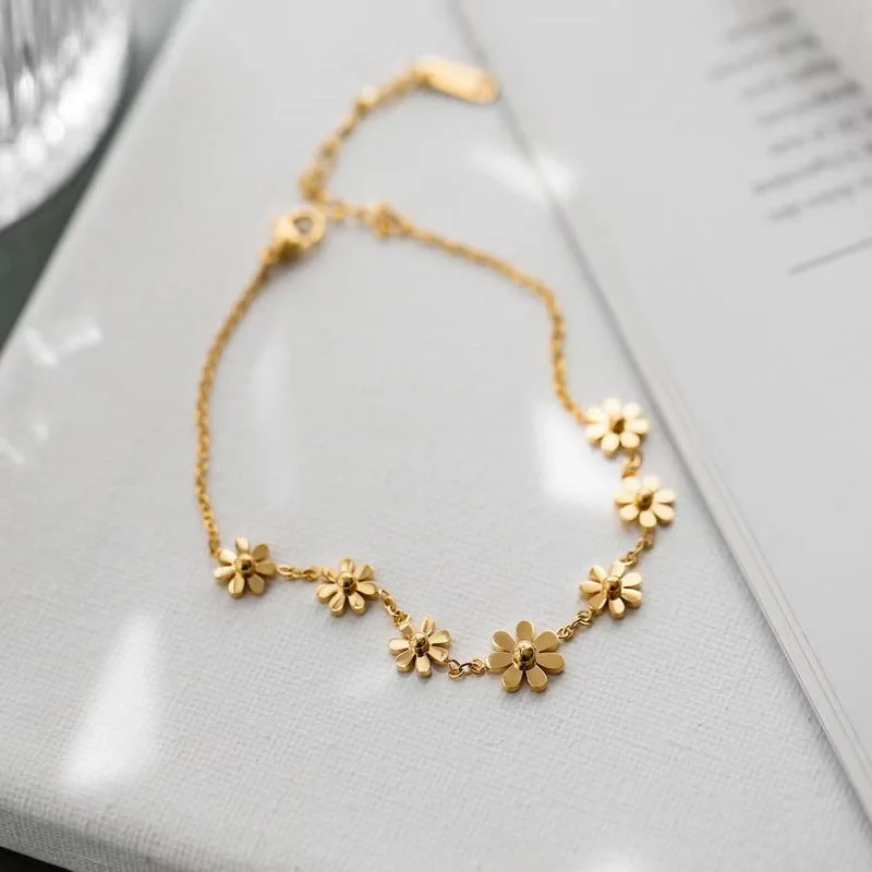 Gold Little Daisy Anklet