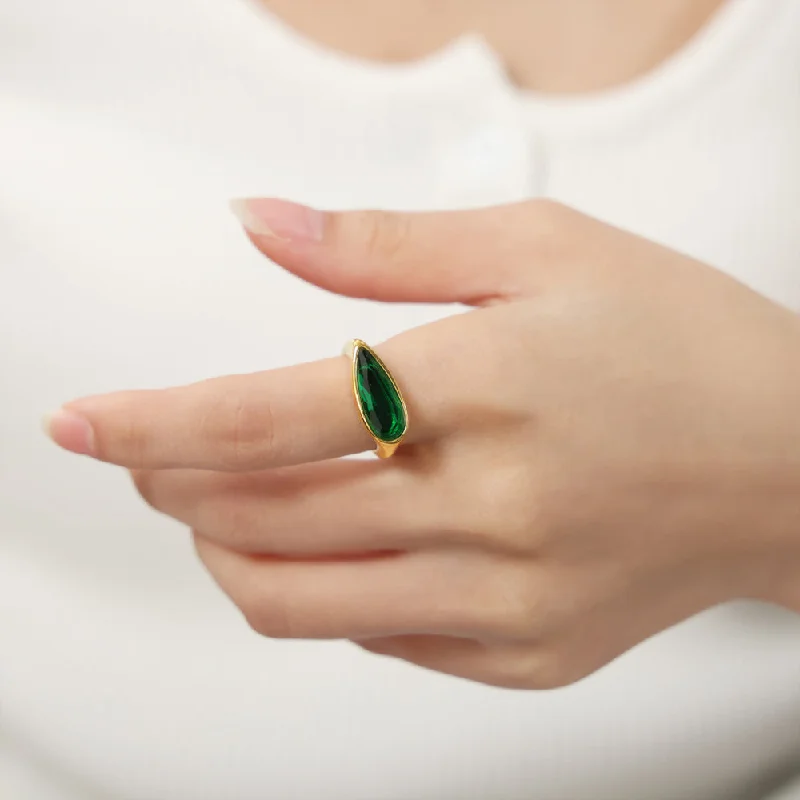 Green Glass Gold Ring