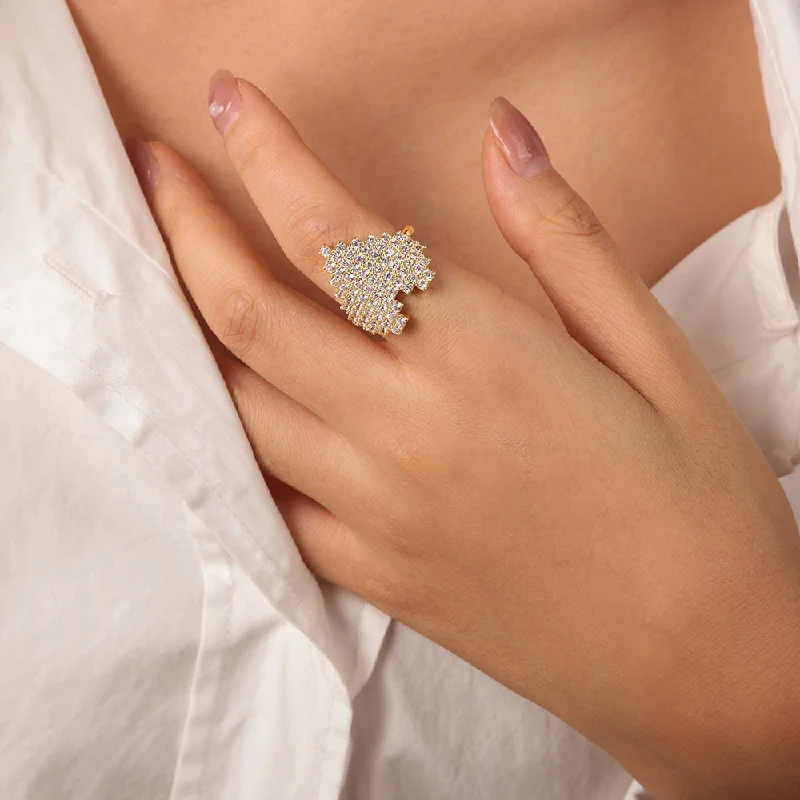 A652-White Diamond-Studded Ring