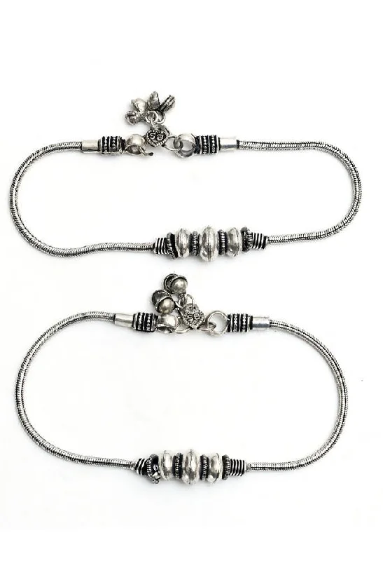 crystal bracelet for women-Mominos Fashion Kamal Johar Oxidised Party Wear Silver Anklets