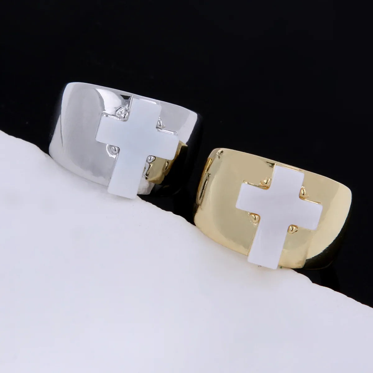 unique rings for women-Shell Copper 18K Gold Plated White Gold Plated Simple Style Shiny Metallic Inlay Cross Shell Wide Band Rings Open Rings